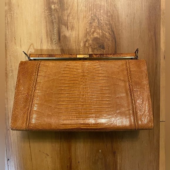 Vintage Alligator Embossed Leather Clutch - Picture 7 of 8